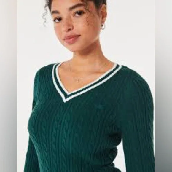 HOLLISTER Green V-neck Cable sweater long sleeve X-SMALL - Picture 4 of 8